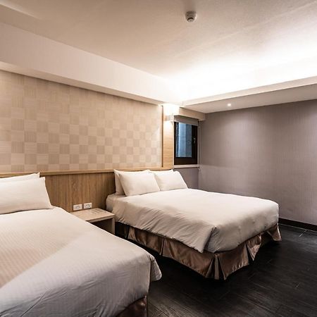 Global Traveler Hotel Kaohsiung Exterior photo