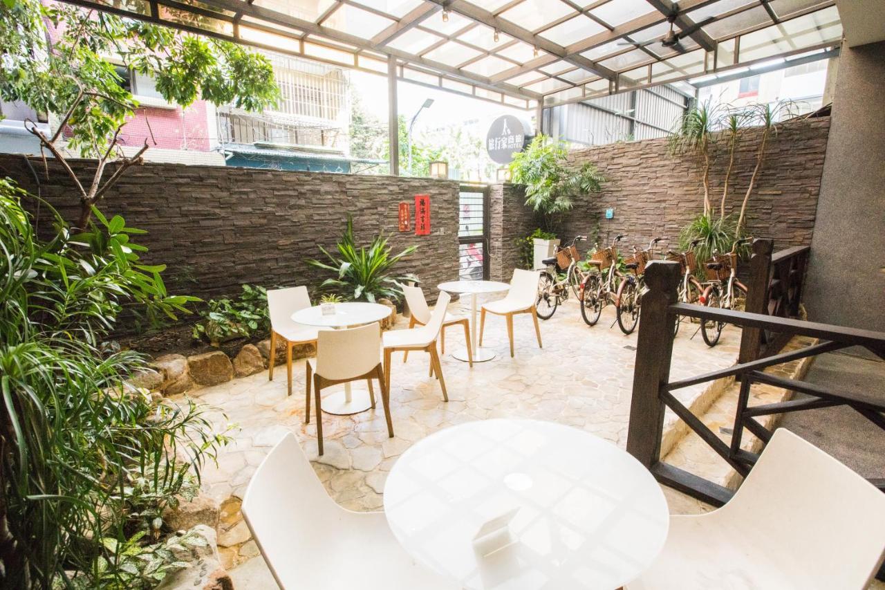 Global Traveler Hotel Kaohsiung Exterior photo